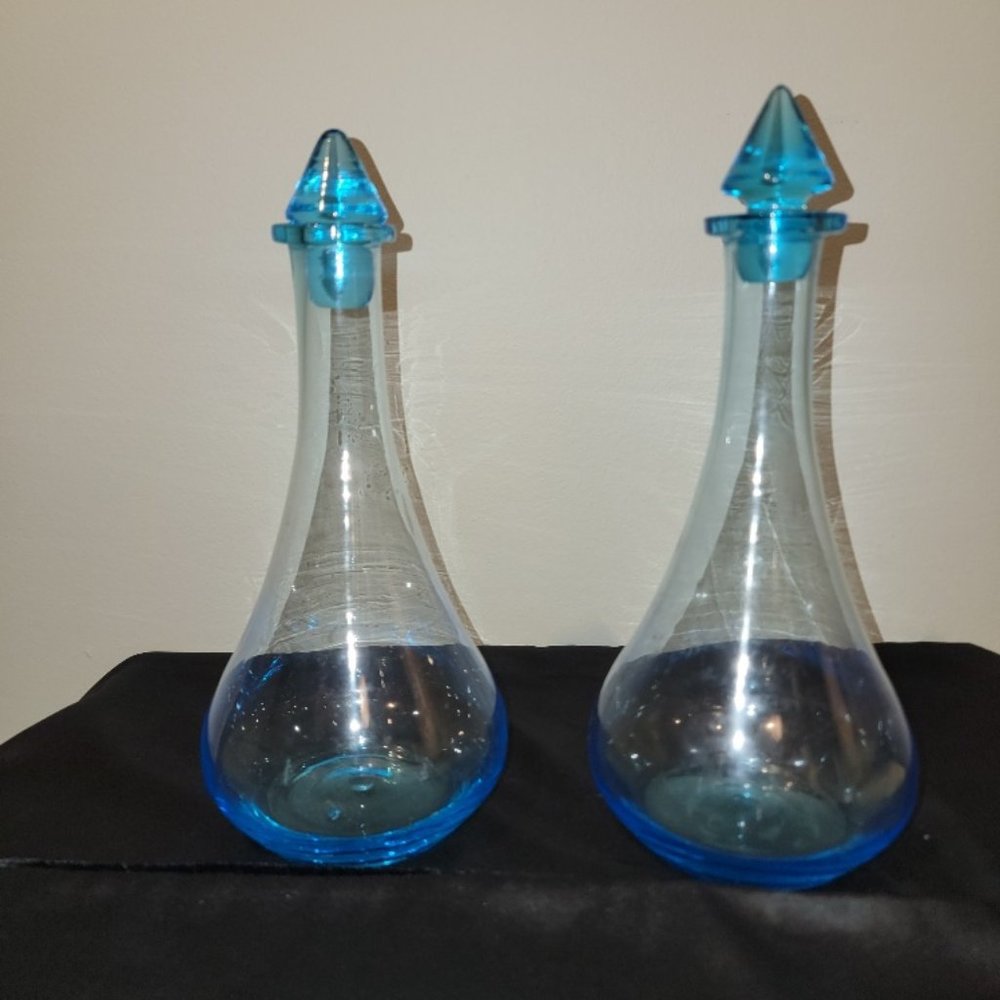 Vintage Oil & Vinegar Genie Shaped Glass Dispenser Set (2 bottles)